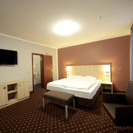Attimo Hotel Stuttgart***S Екстериор снимка