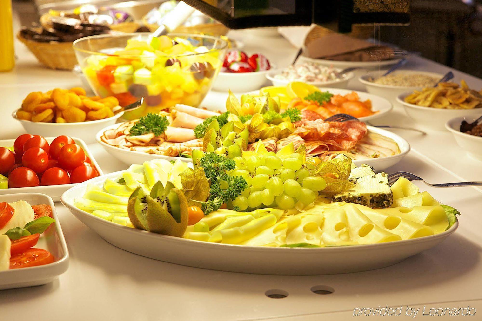 Attimo Hotel Stuttgart***S Екстериор снимка